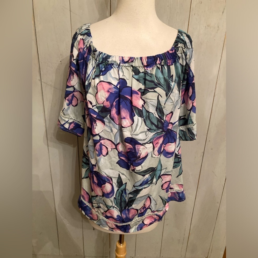 Octavia Women Off Shoulder Floral Short Sleeve Eyelet Detail Blouse Large New